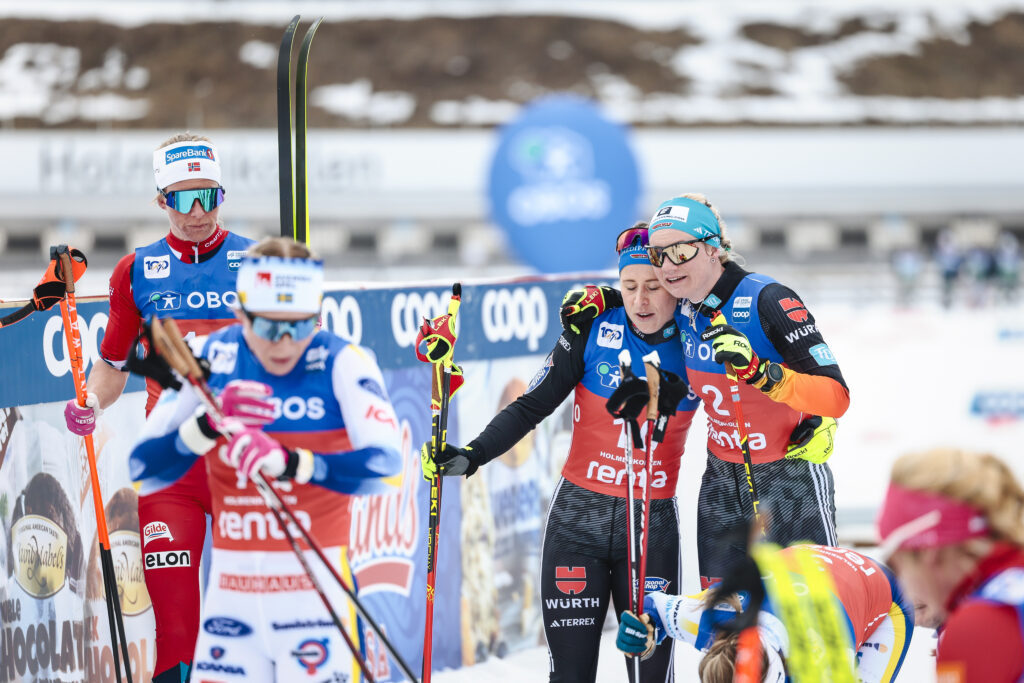 Zusammen stark: Unsere DSV-Langläuferinnen Katharina Hennig und Victoria Carl sind ein super Team.